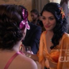 La splendida Jessica Szohr nell'episodio ' Le strade si dividono ' della serie tv Gossip Girl