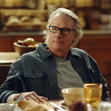 John Terry in una sequenza dell'episodio ' Le cose cambiano - Parte 1' della serie tv Wildfire