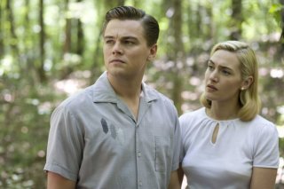 Leonardo DiCaprio e Kate Winslet in una scena del film Revolutionary Road
