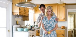 Leonardo DiCaprio e Kate Winslet sono i protagonisti del film Revolutionary Road