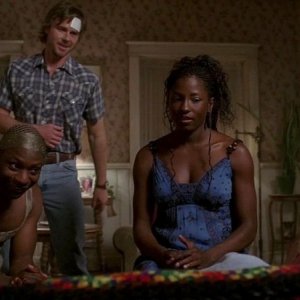 Nelsan Ellis, Sam Trammell, Rutina Wesley e Anna Paquin in una scena dell'episodio You'll Be the Death of Me della serie True Blood