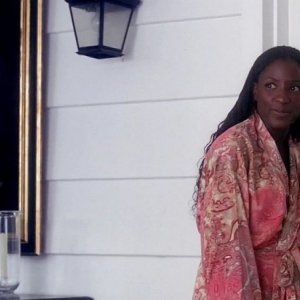 Rutina Wesley in una scena dell'episodio You'll Be the Death of Me della serie True Blood