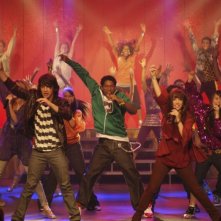 Joe Jonas e Demi Lovato in una scena del film Camp Rock