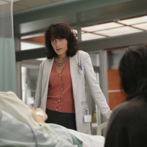 Lisa Edelstein in una scena dell'episodio Joy to the World di Dr. House: Medical Division