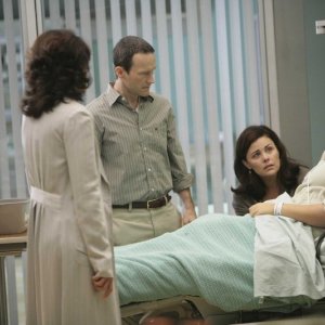Una scena dell'episodio Joy to the World di Dr. House: Medical Division