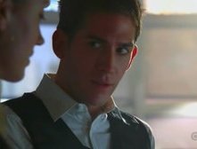 Eric Szmanda e Lauren Lee Smith in una scena dell'episodio Woulda, Coulda, Shoulda di CSI.