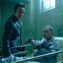 Dominic West e Doug Hutchison in una scena del film Punisher: War Zone