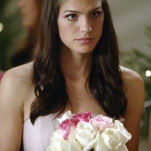 Genevieve Cortese in un momento dell'episodio 'Amicizia e passioni' della quarta stagione di Wildfire