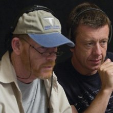 Il Regista Ron Howard E Lo Sceneggiatore Peter Morgan Sul Set Del Film Frost Nixon 98415
