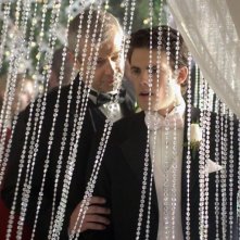 Micah Alberti e James Read in una scena dell'episodio 'Amicizia e passioni' della quarta stagione di Wildfire