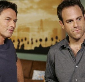 Tim Daly e Paul Adelstein nel pilot della serie tv Private Practice: Benvenuta Addison