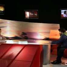 Carla Signoris e Giuseppe Battiston in una scena di Tutti pazzi per amore