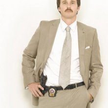 Kai Lennox in una foto promozionale della serie tv The Unusuals