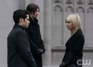 Taylor Momsen, Penn Badgley e John Patrick Amedori nell'episodio O Brother, Where Bart Thou? di Gossip Girl