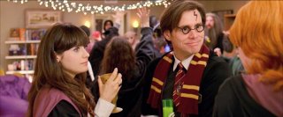 Zooey Deschanel e Jim Carrey in un'immagine della commedia Yes Man