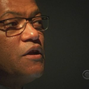 Laurence Fishburne in una scena nell'episodio 'Young Man with a Horn' della serie tv CSI Las Vegas