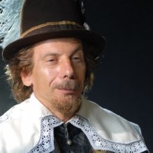 Giovanni in una sequenza del film Il cosmo sul comò