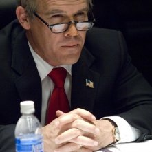 Josh Brolin interpreta il presidente americano George W. Bush nel film W.