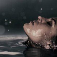 L'affascinante Eva Mendes interpreta Sand Saref nel film The Spirit