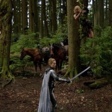 Leelee Sobieski e Kristanna Loken in una scena del film In the Name of the King: A Dungeon Siege Tale