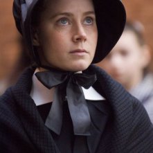 Amy Adams è Suor James nel film Il dubbio