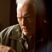 Clint Eastwood in una scena di Gran Torino
