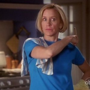 Felicity Huffman nell'episodio A Vision's Just a Vision della serie Desperate Housewives.