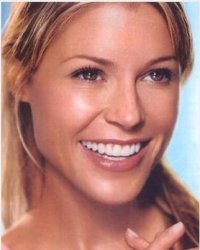 Un primo piano di Julie Bowen