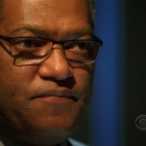 Laurence Fishburne in una scena dell'episodio ' 19 Down ' della serie tv CSI Las Vegas