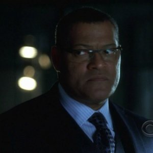 Laurence Fishburne nel ruolo di Raymond Langston in una scena dell'episodio ' 19 Down ' della serie tv CSI Las Vegas
