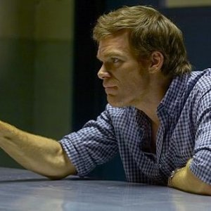 Michael C. Hall in una scena dell'episodio 'Do You Teke Dexter Morgan?' di Dexter