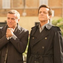 Massimo Ghini e Christian De Sica in una sequenza del film Natale a Rio