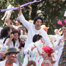 Francesco Venditti (al centro) in una scena del film tv Dottor Clown