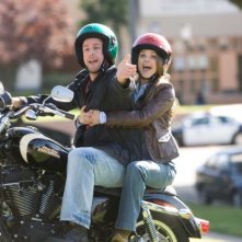 Adam Sandler e Keri Russell in un'immagine del film Racconti incantati