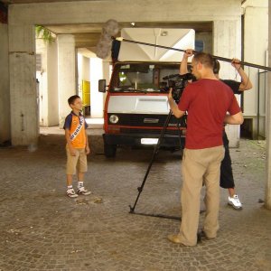 Demetrio Plutino durante le riprese di Roma intorno a Roma