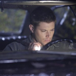 Jensen Ackles in una scena dell'episodio Family Remains di Supernatural