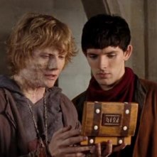 Julian Rhind Tutt E Colin Morgan Nell Episodio Rimedio Per Curare Tutti I Mali Della Serie Merlin 100845