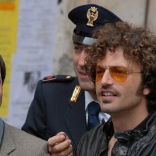 Guido Caprino ed Augusto Fornari in una scena della serie tv Il commissario Manara