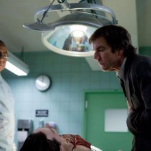 Barry Shabaka Henley e Dennis Quaid in una scena del film The Horsemen