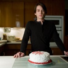 Lou Taylor Pucci in un'immagine del film The Horsemen