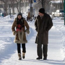 Zhang Ziyi e Dennis Quaid in una scena del film The Horsemen