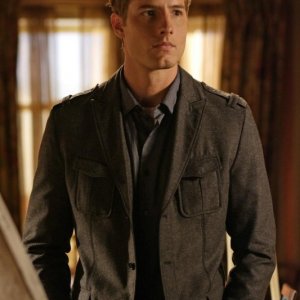 Justin Hartley in una sequenza dell'episodio 'Bride' della serie tv Smallville