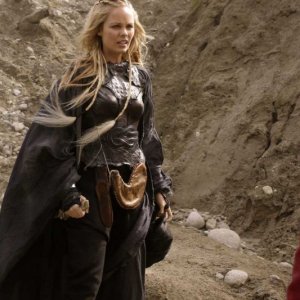Laura Vandervoort in un momento dell'episodio 'Bloodline' della serie tv Smallville