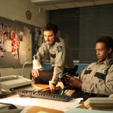 Kerr Smith ed Edi Gathegi in un'immagine del film My Bloody Valentine 3D