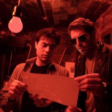 Giuseppe Soleri e Giampaolo Morelli in una scena della seconda stagione della serie tv L'ispettore Coliandro