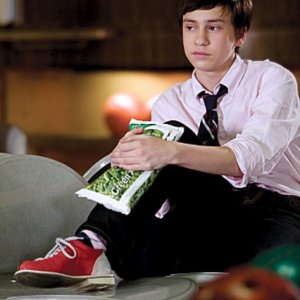 Keir Gilchrist in una scena del pilot di The United States of Tara