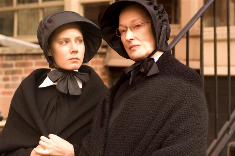 Amy Adams e Meryl Streep in un'immagine del film Il dubbio