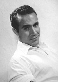 Un bel ritratto dell'attore Ricardo Montalban