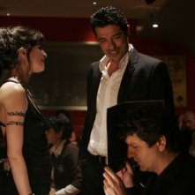 Cécile Cassel, Alessandro Gassman e Fabio De Luigi in una scena del film Ex