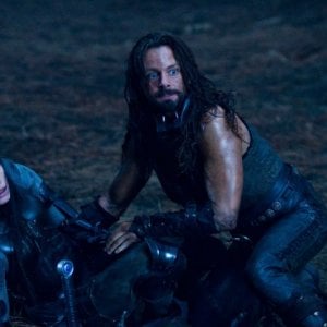 Rhona Mitra e Michael Sheen in un'immagine del film Underworld: La ribellione dei Lycans